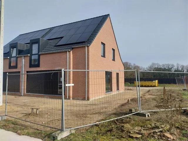 Huis te koop in Mol – 1/10