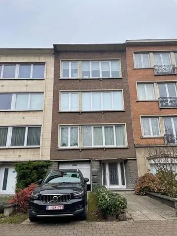 Appartement te huur in Molenbeek-Saint-Jean – 1/10