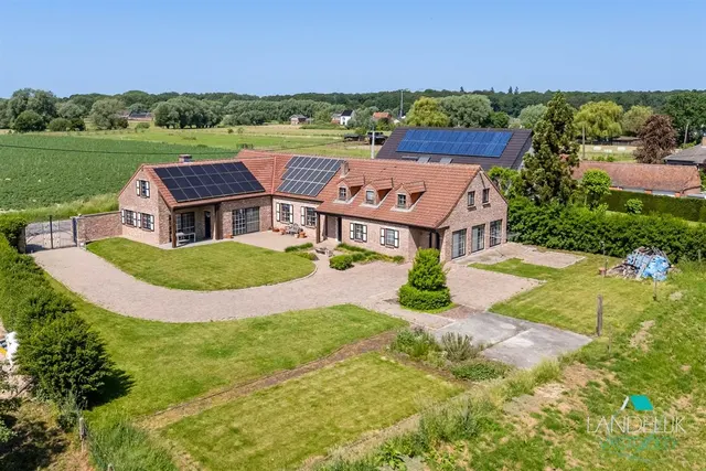 Huis te koop in Merchtem – 1/10