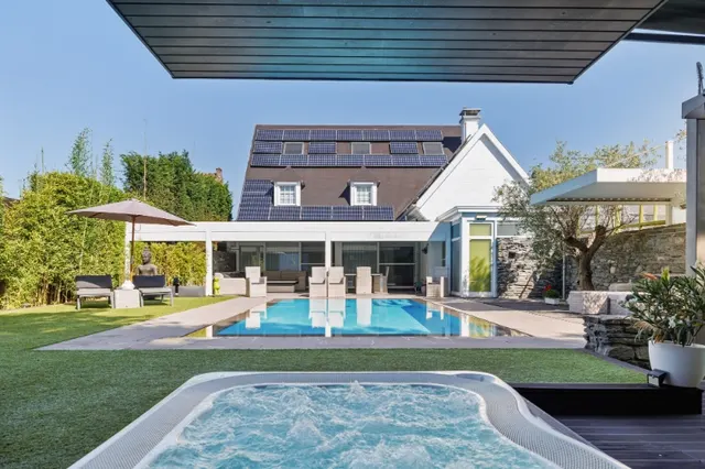 Villa à vendre à Erembodegem – 1/10