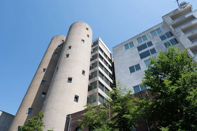 Appartement te koop in Wijnegem – 1/10
