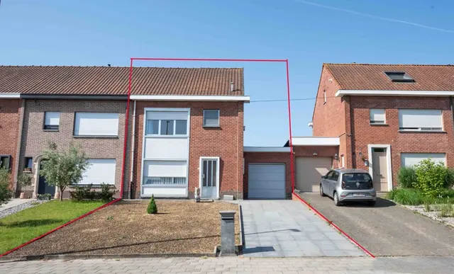 Woning te koop in Harelbeke – 1/10