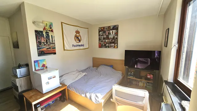 Appartement te koop in Uccle – 1/4