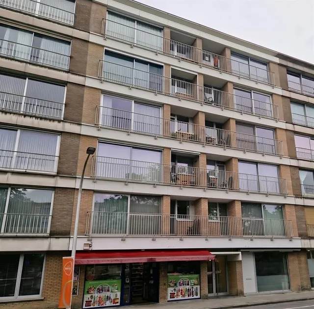 Appartement te koop in Edegem – 1/10