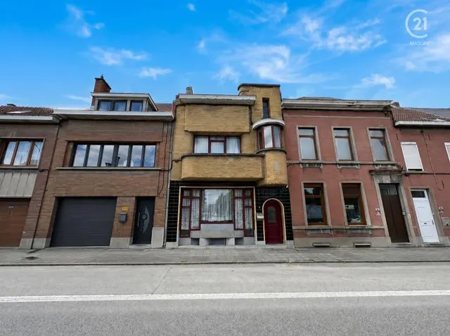 Huis te koop in Soignies – 1/10