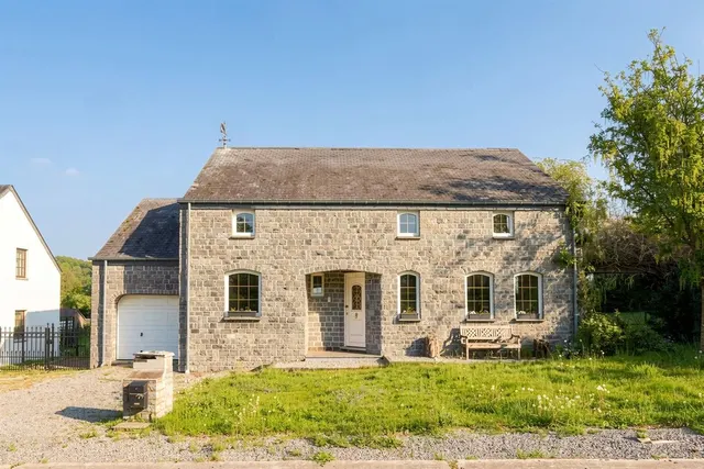 Huis te koop in Tellin – 1/10