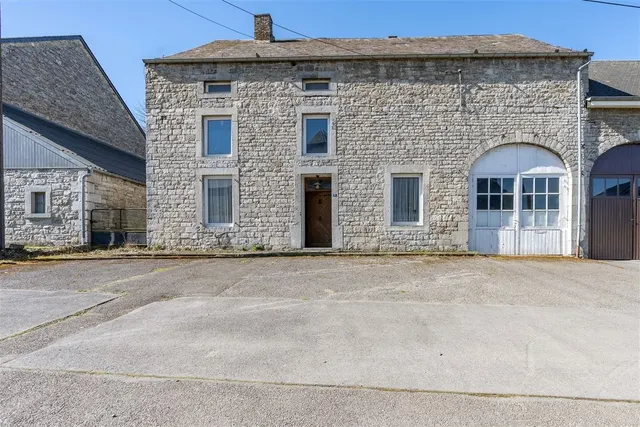 Huis te koop in Wellin – 1/10