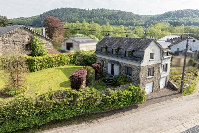 Huis te koop in Vresse-Sur-Semois – 1/10