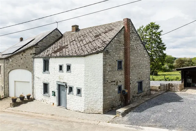 Huis te koop in Wellin – 1/10