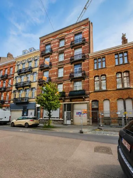 Maison à vendre à Anderlecht – 1/10