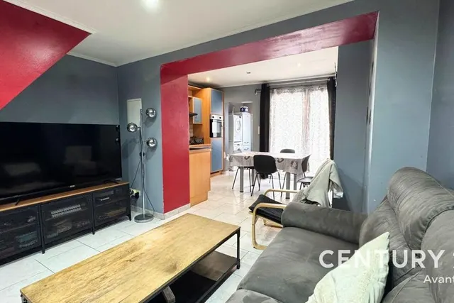 Maison à vendre à Frameries – 1/10