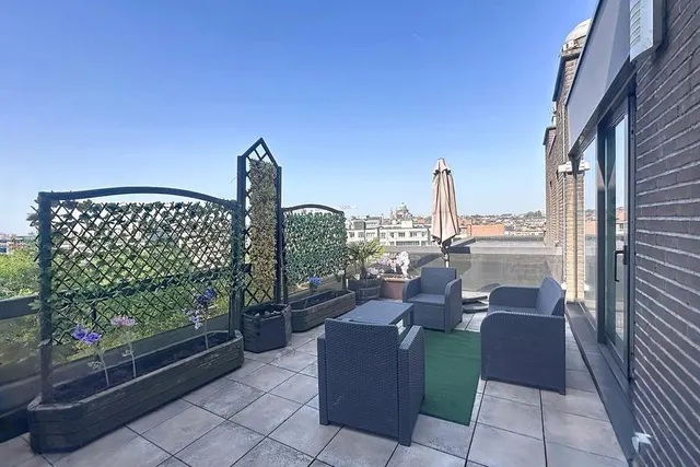 Appartement te koop in Jette – 1/10