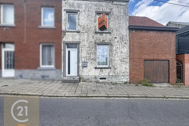 Maison à vendre à Courcelles – 1/10