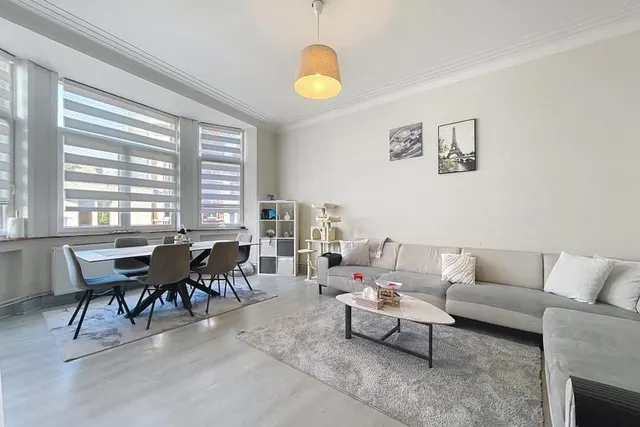 Appartement te koop in Schaarbeek – 1/8