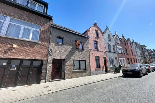 Huis te koop in neder-over-heembeek – 1/10