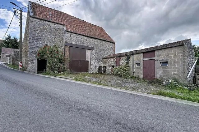 Huis te koop in Mettet – 1/4