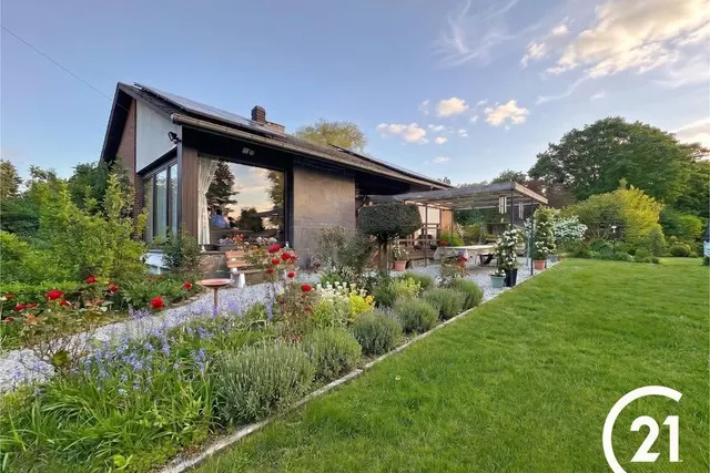 Huis te koop in Grand-Manil – 1/4