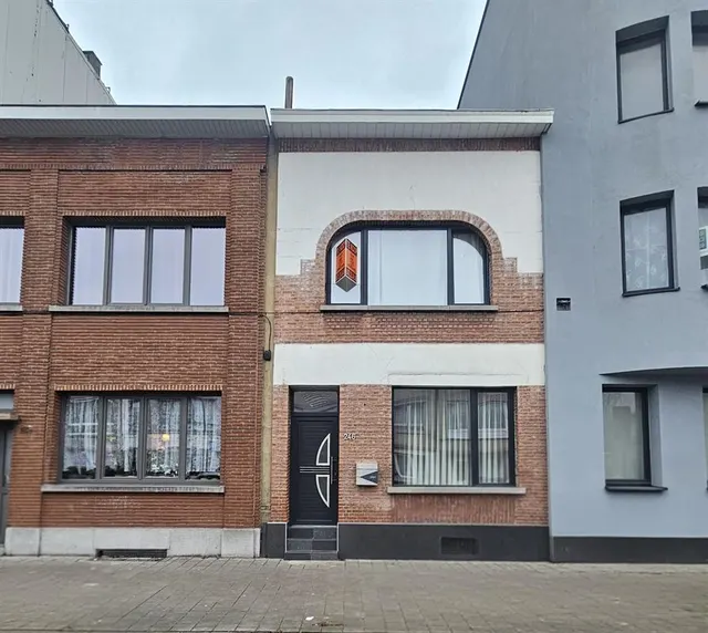Maison à vendre à Wilrijk – 1/10