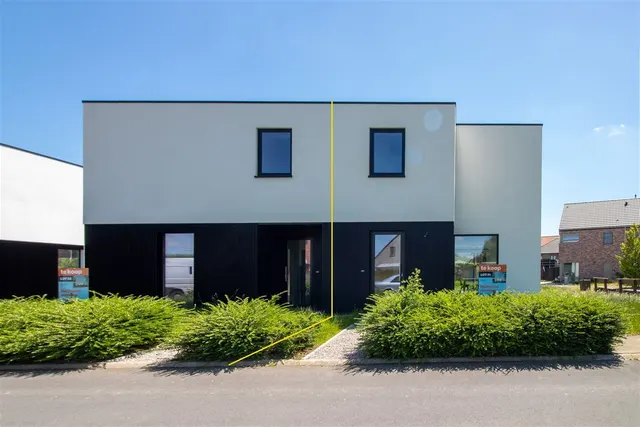 Huis te koop in Menen – 1/2
