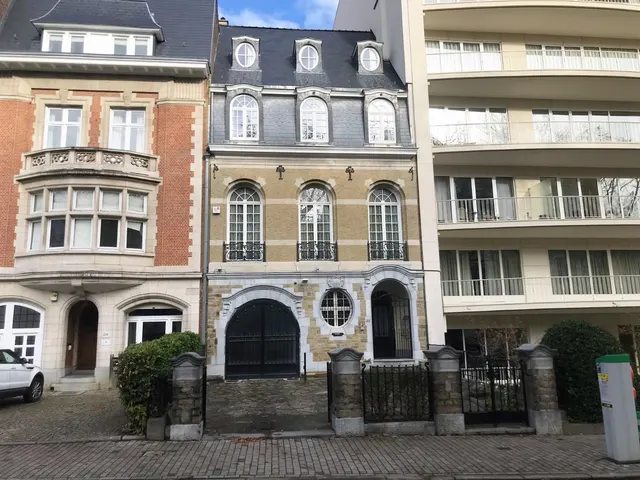 Huis te huur in Uccle – 1/10
