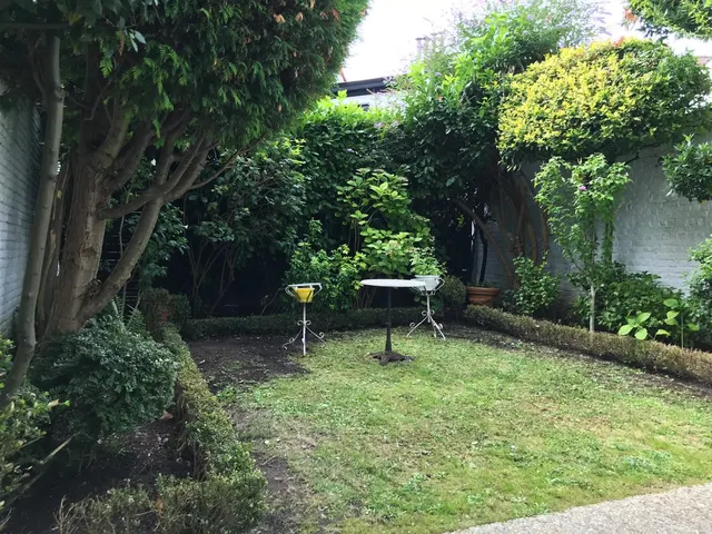 Appartement te huur in Etterbeek – 1/10