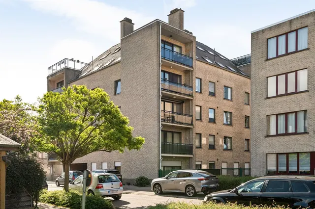 Appartement te koop in Deurne – 1/10