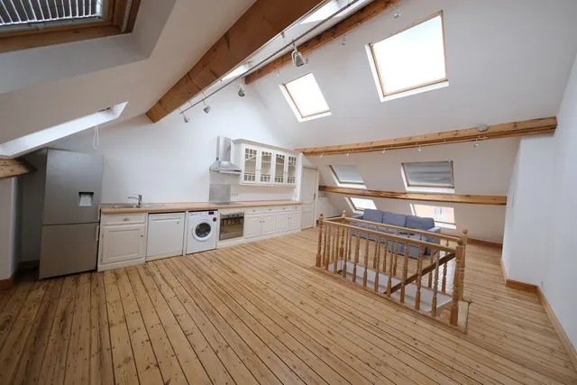 Penthouse te huur in Schaerbeek – 1/10