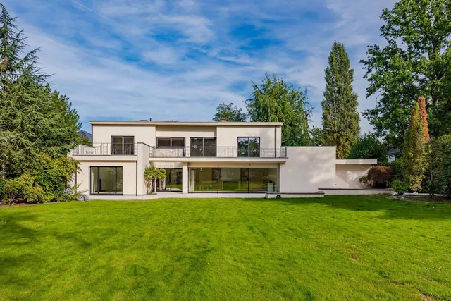 Huis te koop in Uccle – 1/10