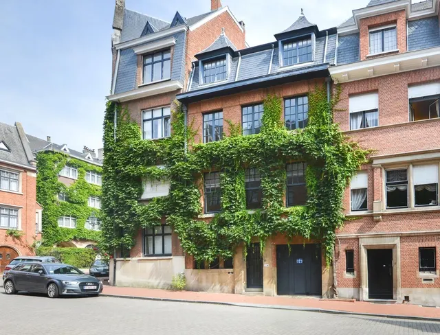 House for sale in Ixelles – 1/10