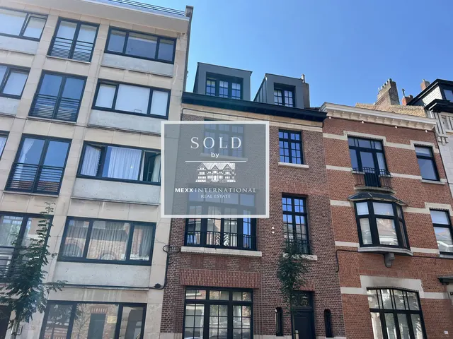 House for sale in Ixelles – 1/10