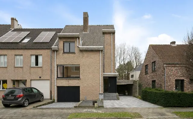 Huis te koop in Assebroek – 1/10