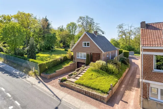 Huis te koop in Dworp – 1/10