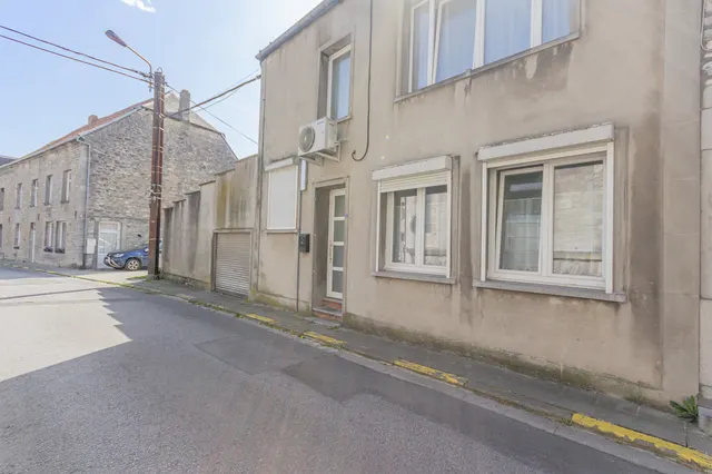 Maison à vendre à Mariembourg – 1/5