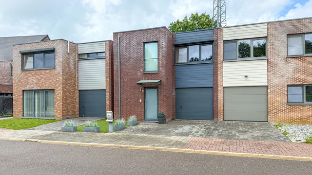 House for sale in Heusden-Zolder – 1/10