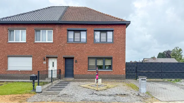 House for sale in Heusden-Zolder – 1/10
