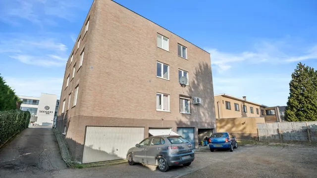 Appartement te koop in Maasmechelen – 1/10