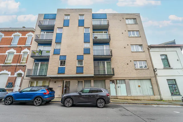 Appartement te koop in Montignies-sur-Sambre – 1/5