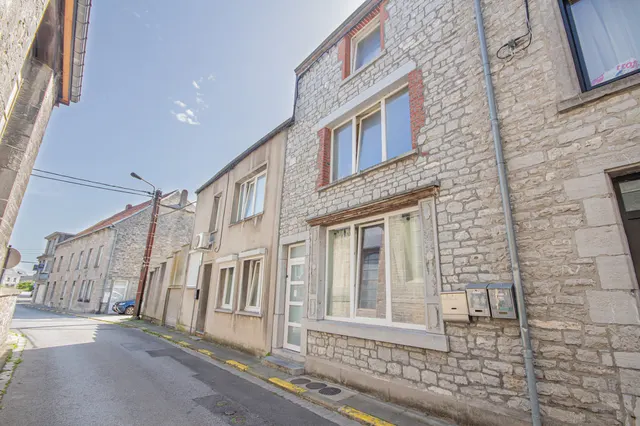 Maison à vendre à Mariembourg – 1/5