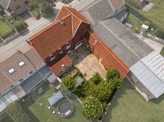 Maison à vendre à Thuillies – 1/5