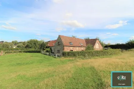 Huis te koop in Nivelles – 1/10