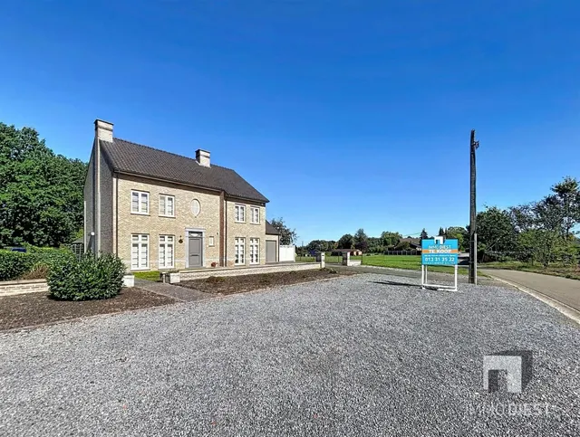 Villa te koop in Paal – 1/10