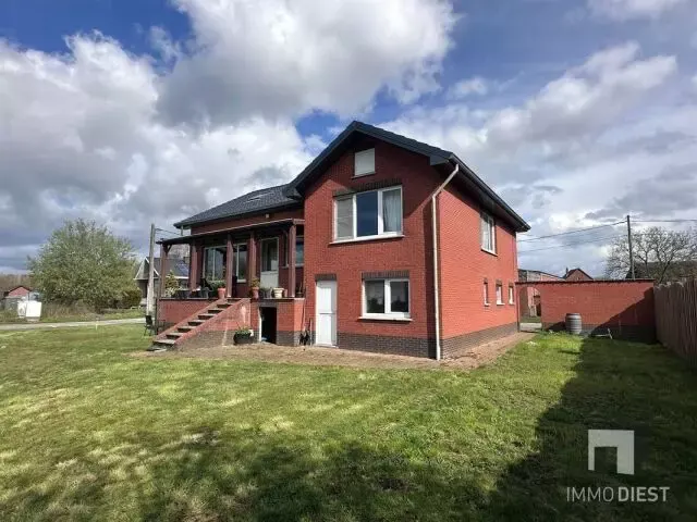 Huis te koop in Schaffen – 1/10