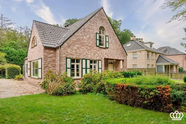 Huis à vendre à Essen – 1/10