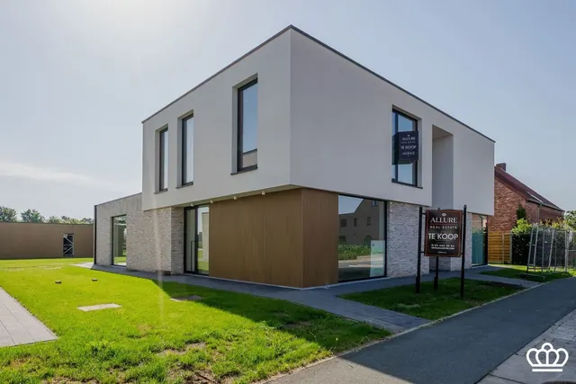 Huis te koop in Kalmthout – 1/10
