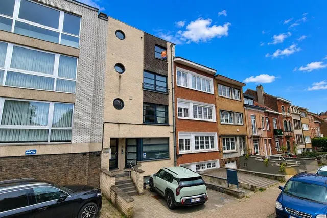Appartement te koop in Strombeek-Bever – 1/10