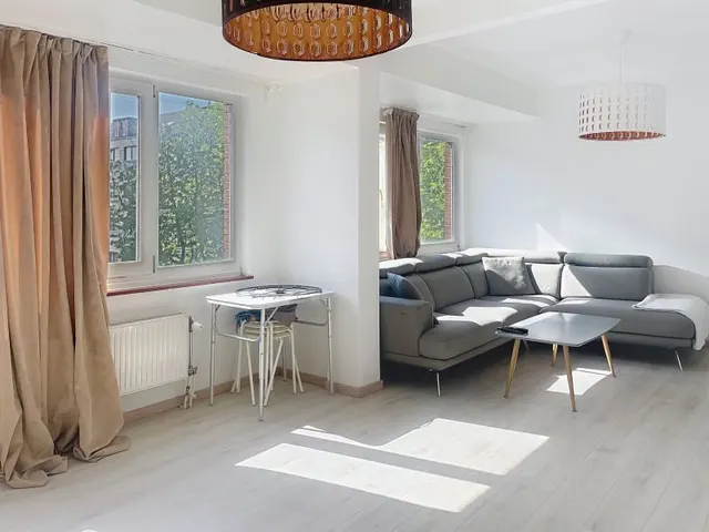 Appartement à vendre à Molenbeek-Saint-Jean – 1/10