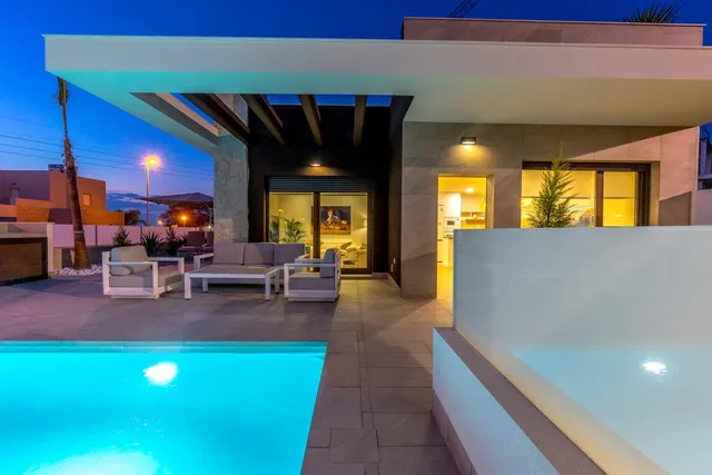 Villa à vendre – 1/10