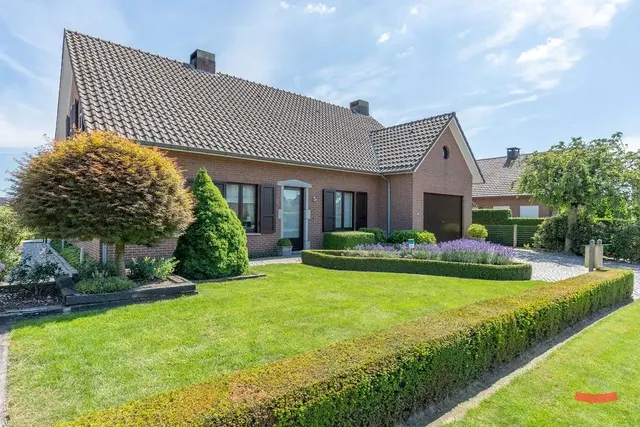Huis te koop in Ravels – 1/10