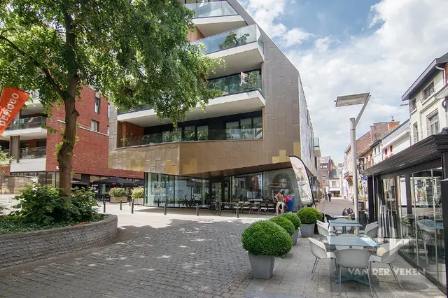 Serviceflat te koop in Hasselt – 1/10