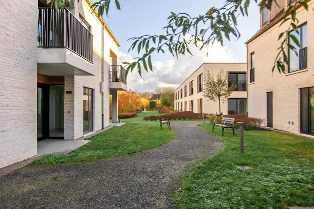Service Flat te koop in Varsenare – 1/10